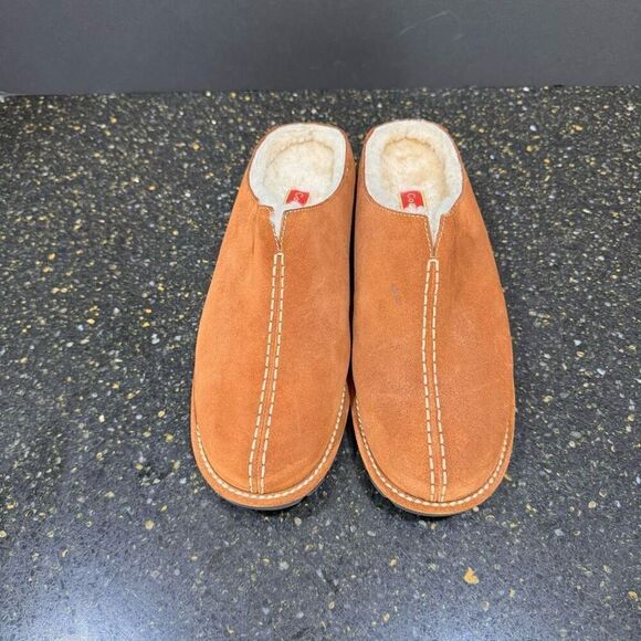 Cole Haan Montosa Shearling Lined Slip ons. Size 6B - Picture 3 of 11